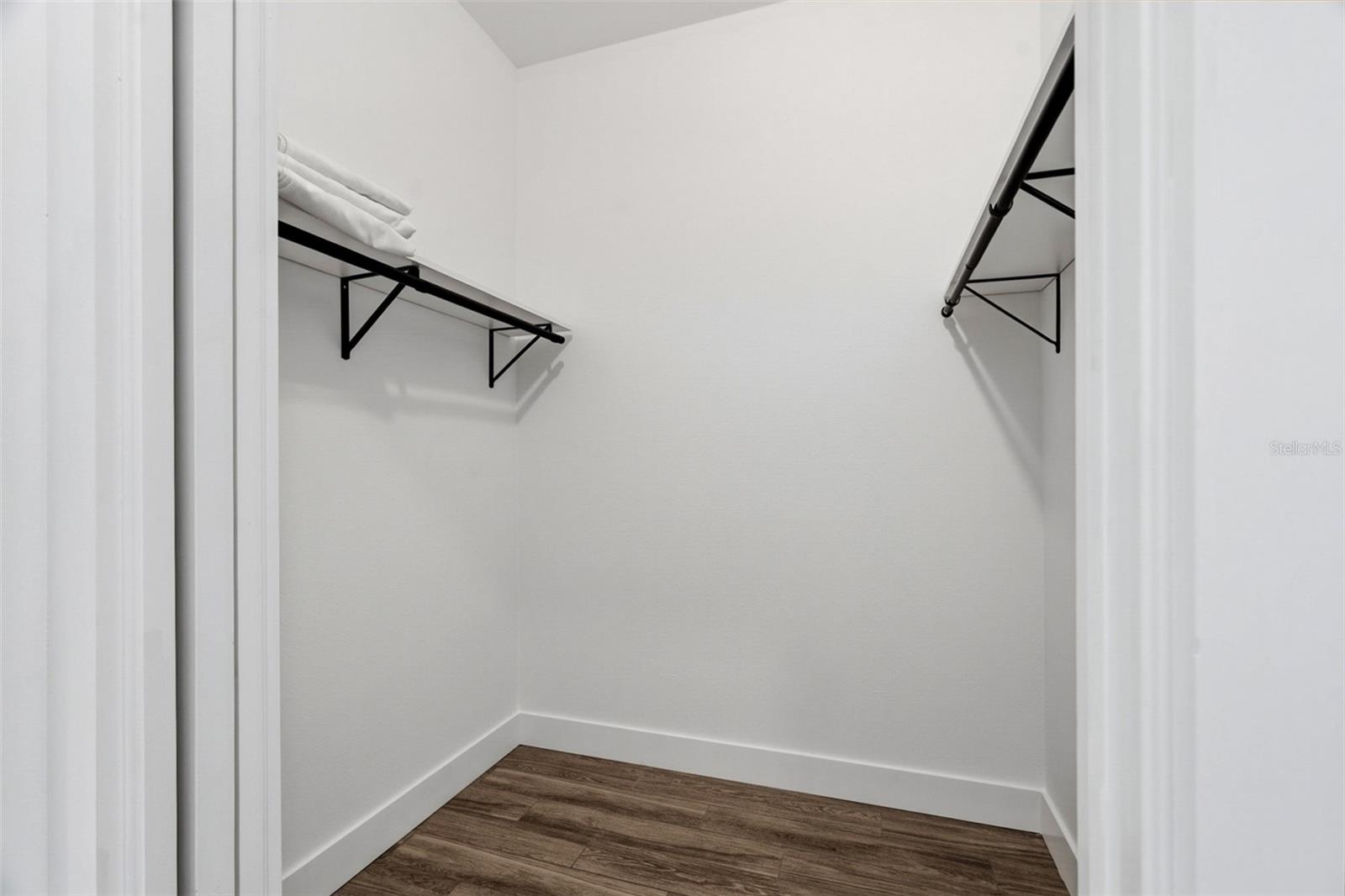 9487 Rosebud Cir Property Photo 15