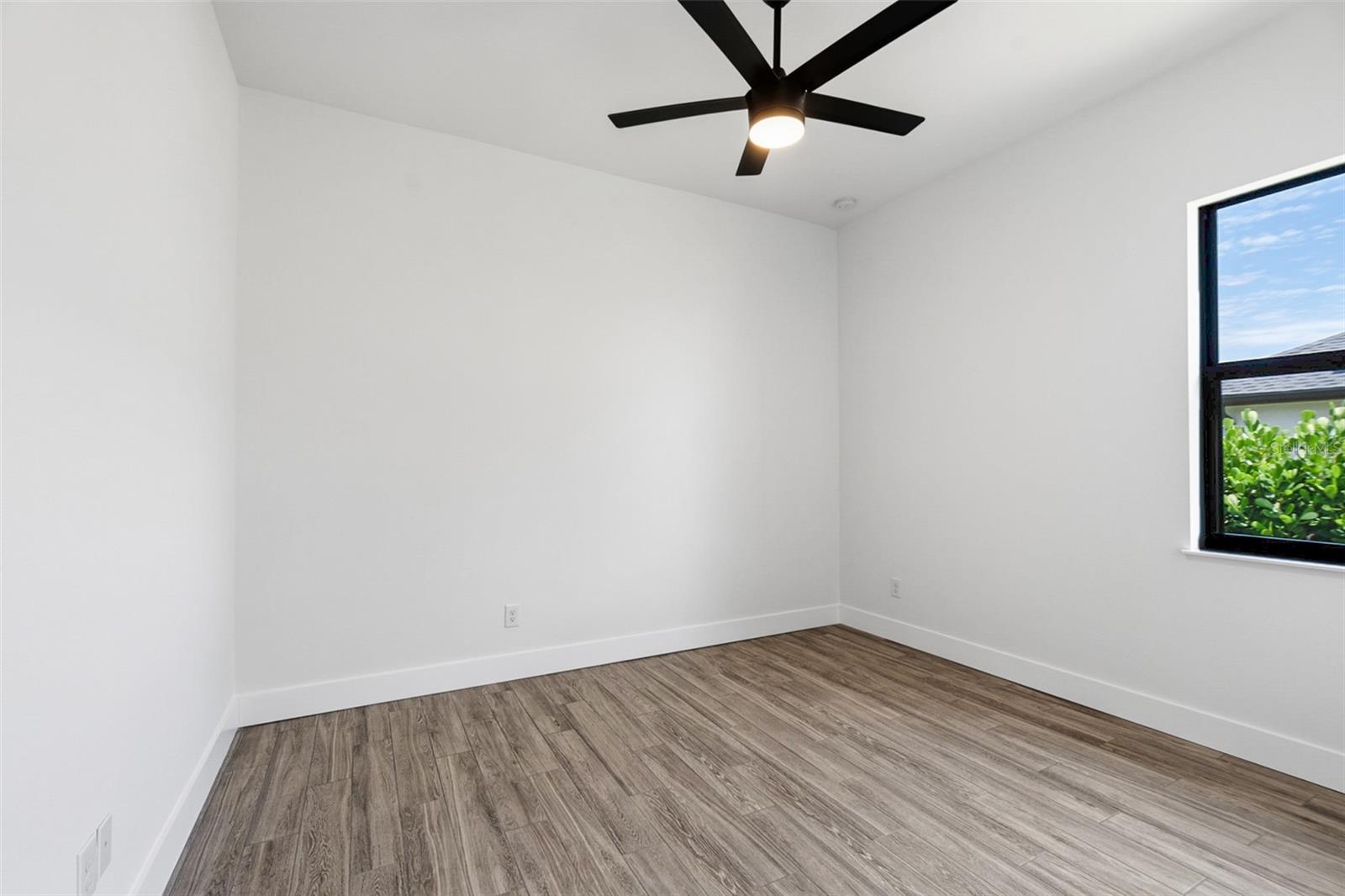 9487 Rosebud Cir Property Photo 20