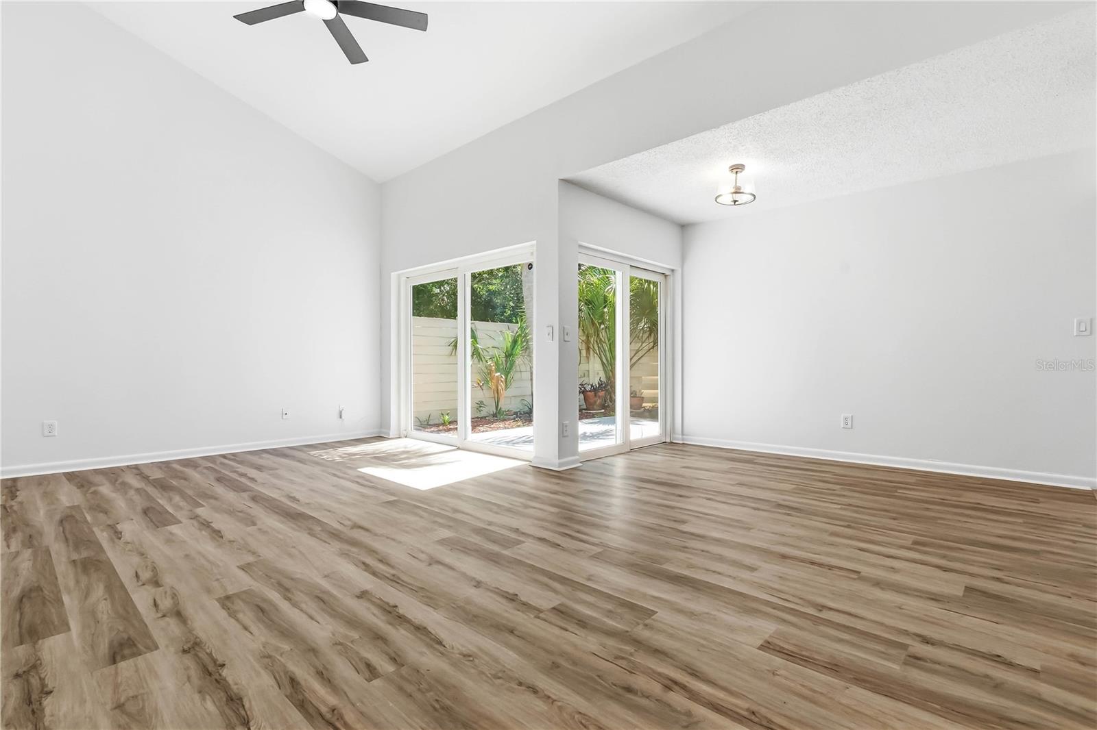2628 Cedar View Ct Property Photo 4