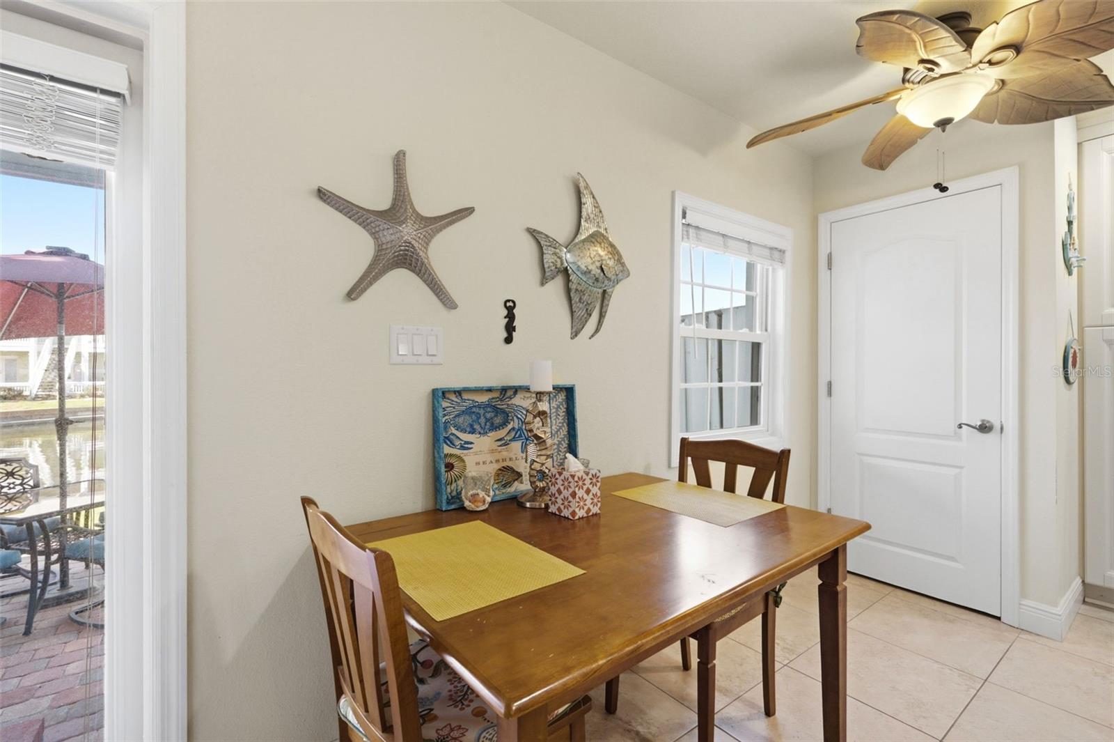 5191 Salmon Dr Se #b Property Photo 6