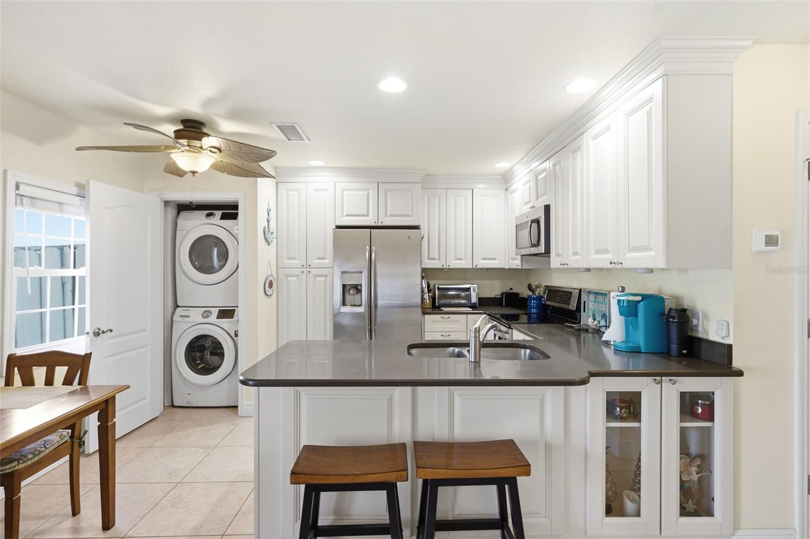 5191 Salmon Dr Se #b Property Photo 10