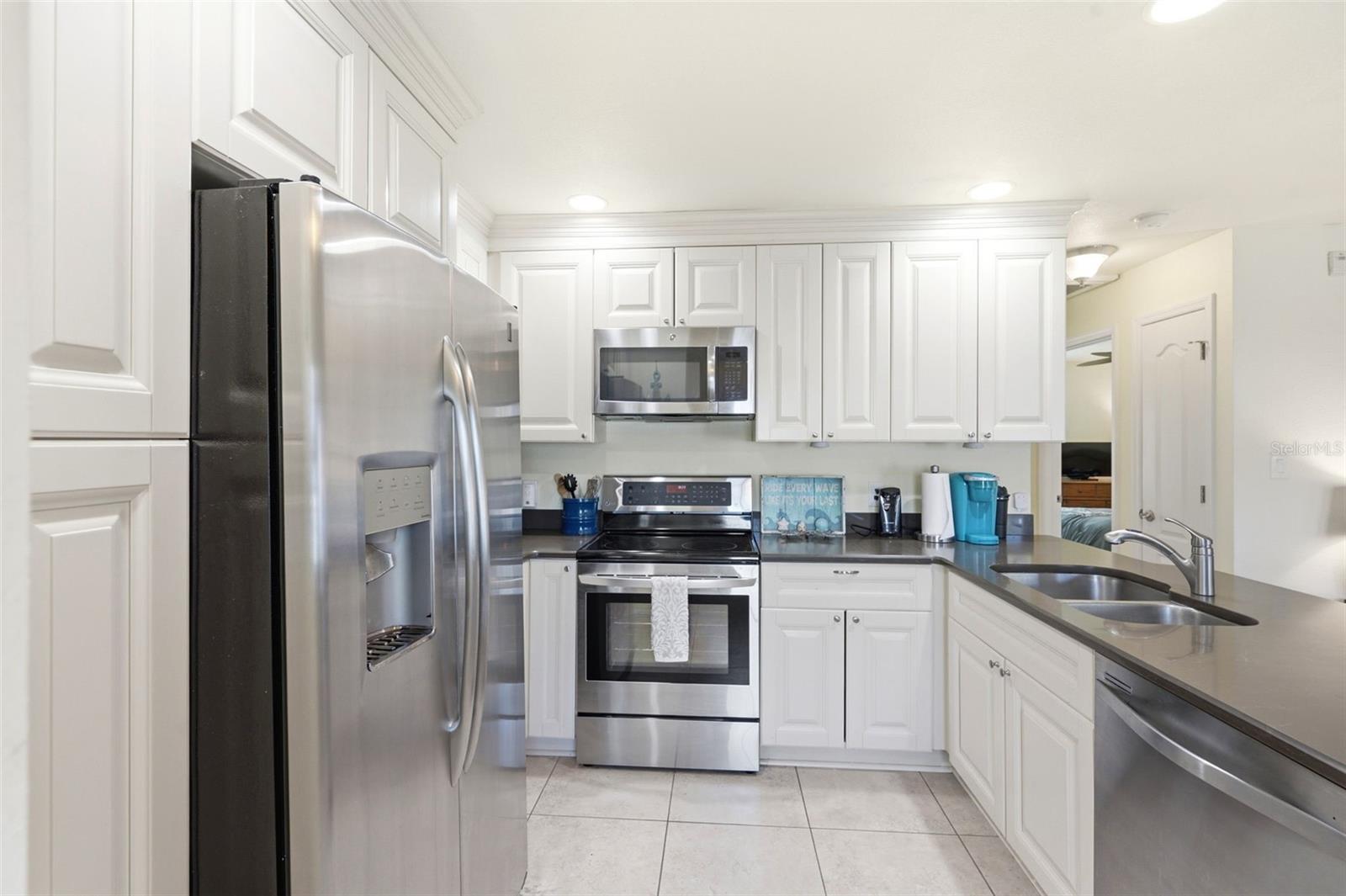5191 Salmon Dr Se #b Property Photo 12