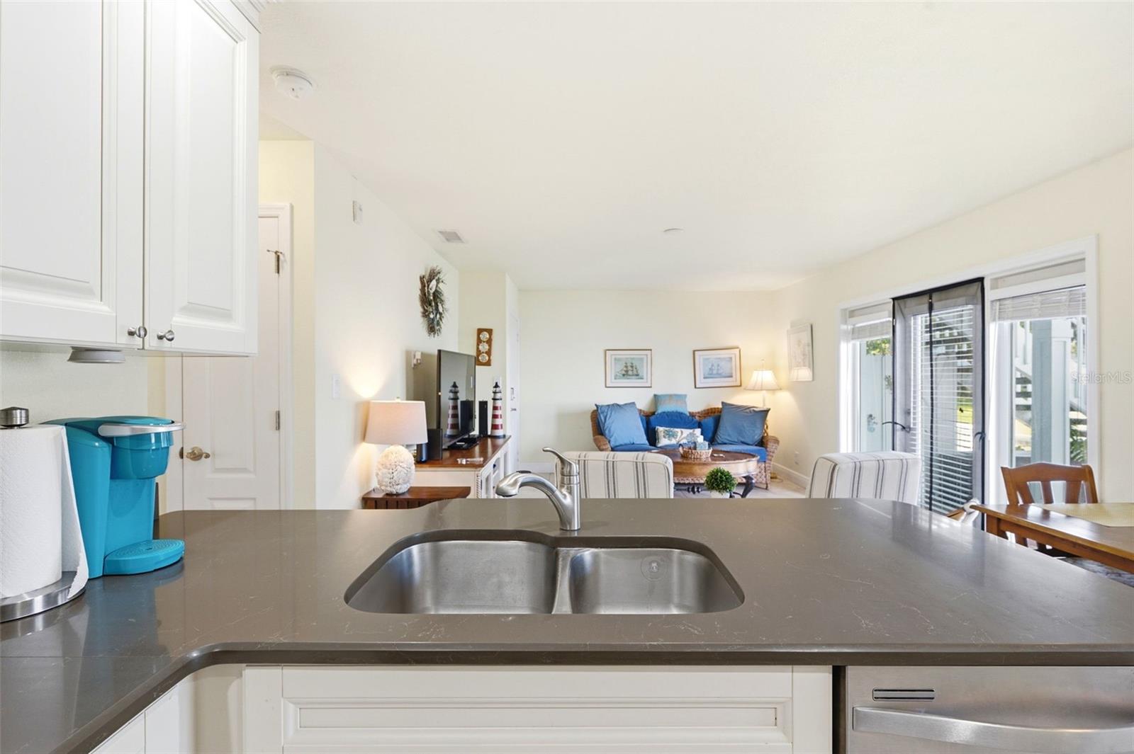 5191 Salmon Dr Se #b Property Photo 14
