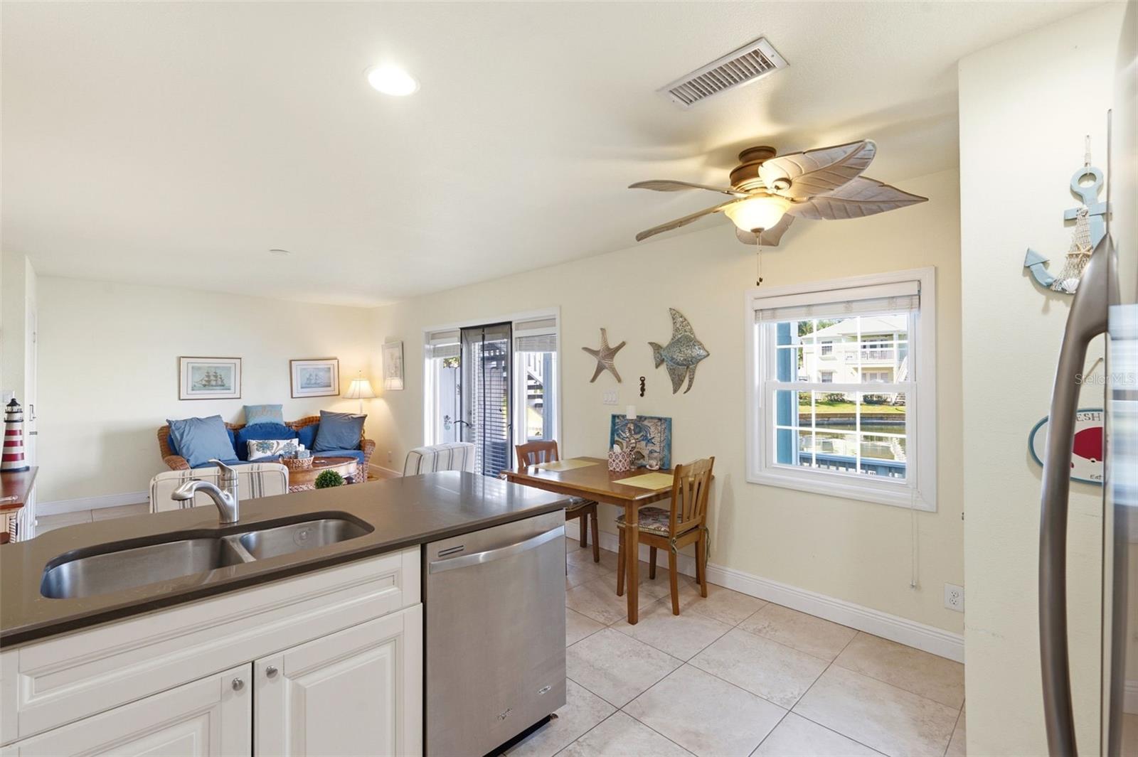 5191 Salmon Dr Se #b Property Photo 15