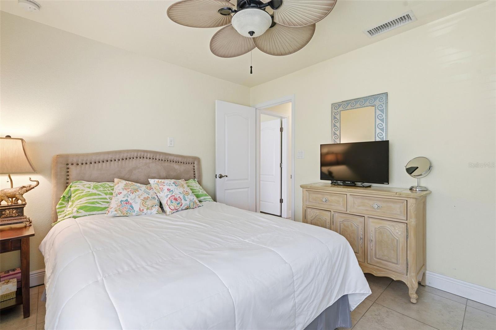 5191 Salmon Dr Se #b Property Photo 20