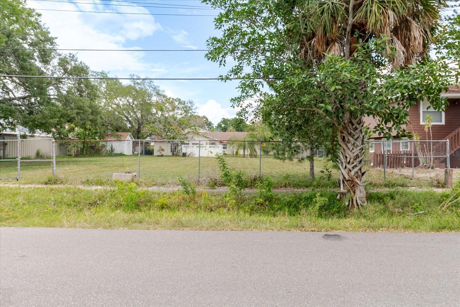 7210 S Sherrill St Property Photo 6