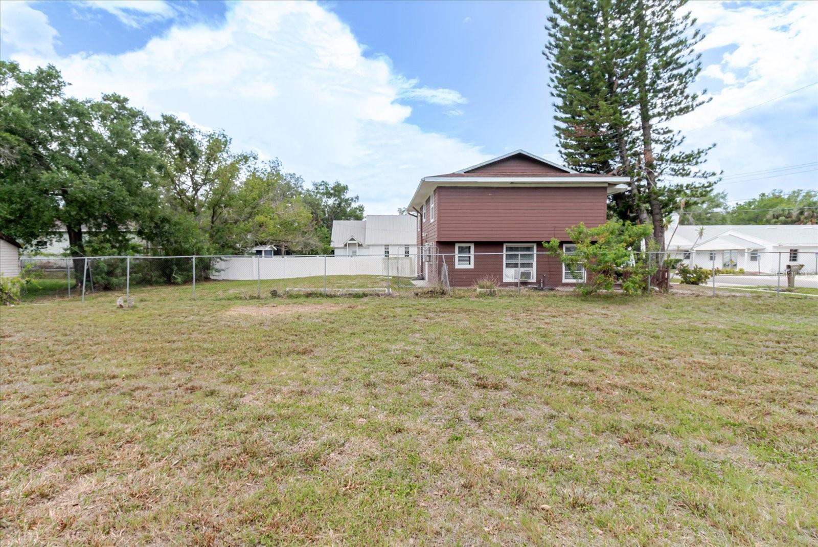7208 S Sherrill Property Photo 9