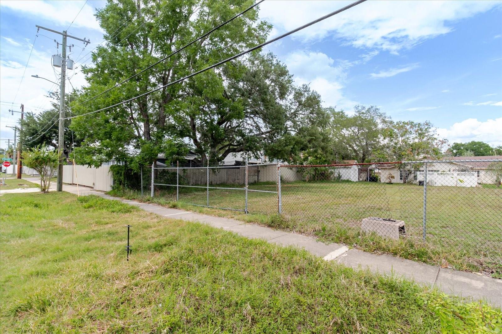 7208 S Sherrill Property Photo 18