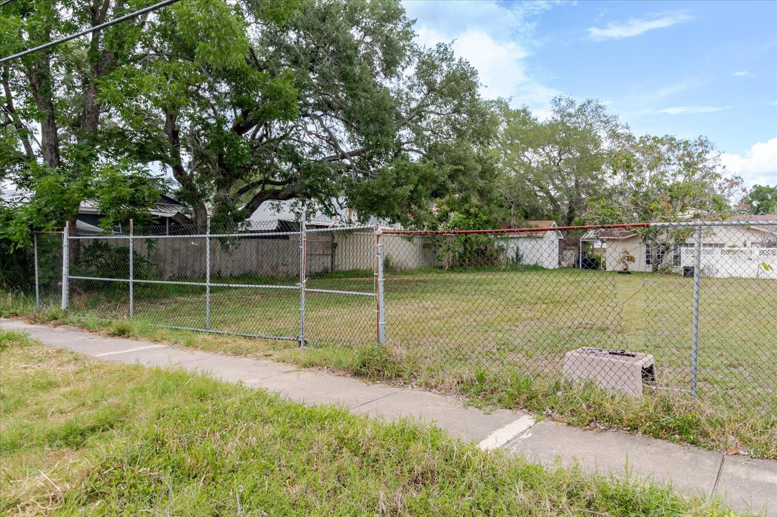 7208 S Sherrill Property Photo 19