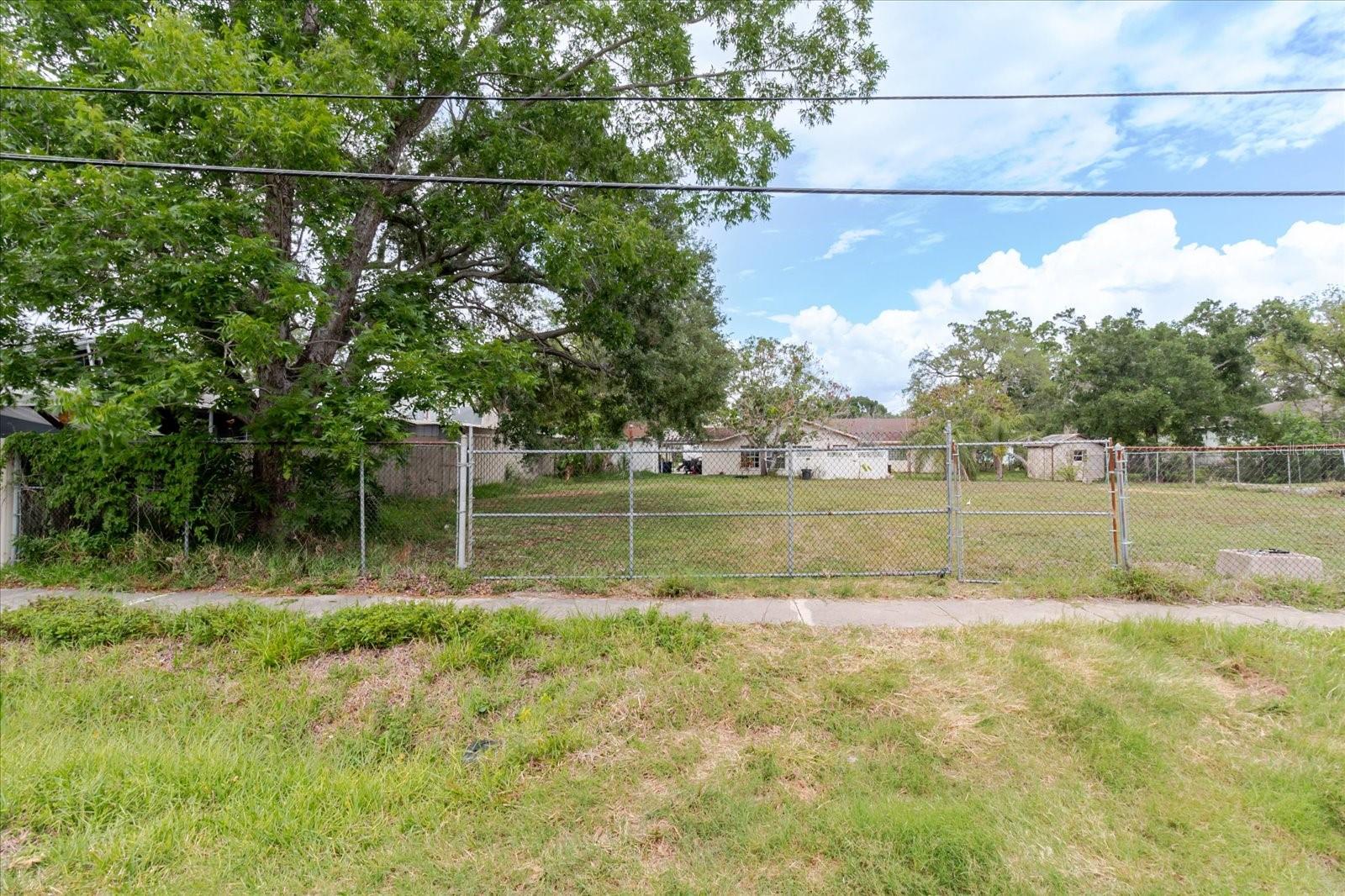 7208 S Sherrill Property Photo 20