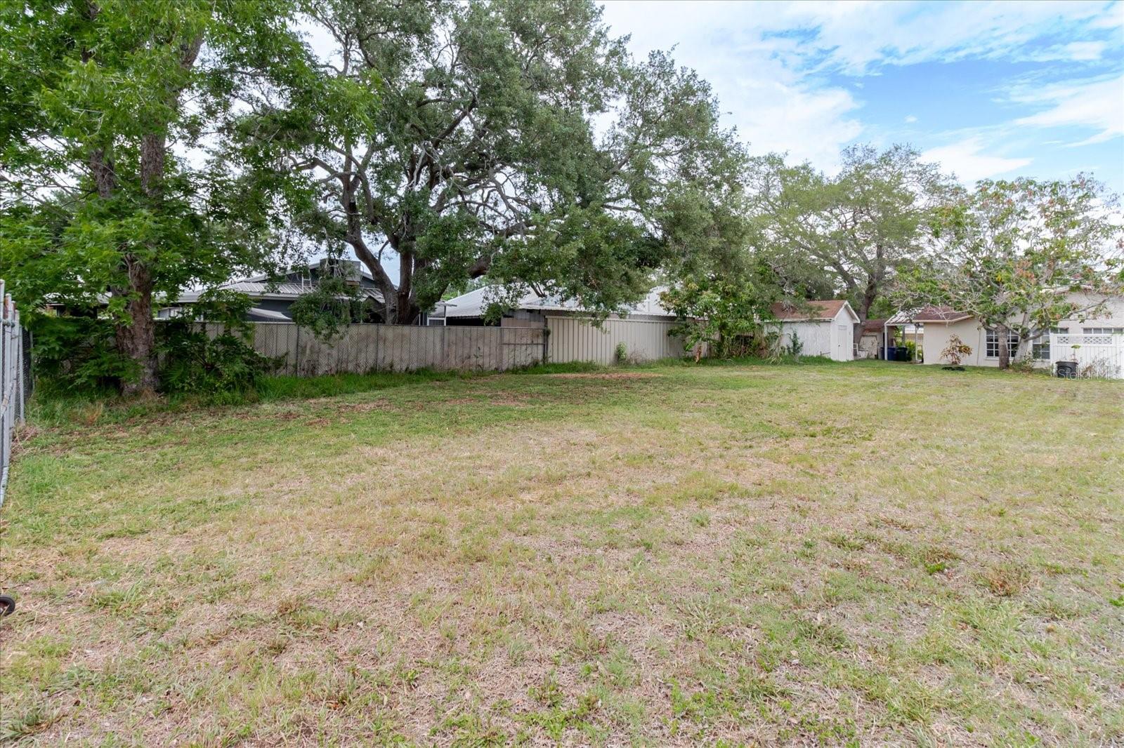7208 S Sherrill Property Photo 28