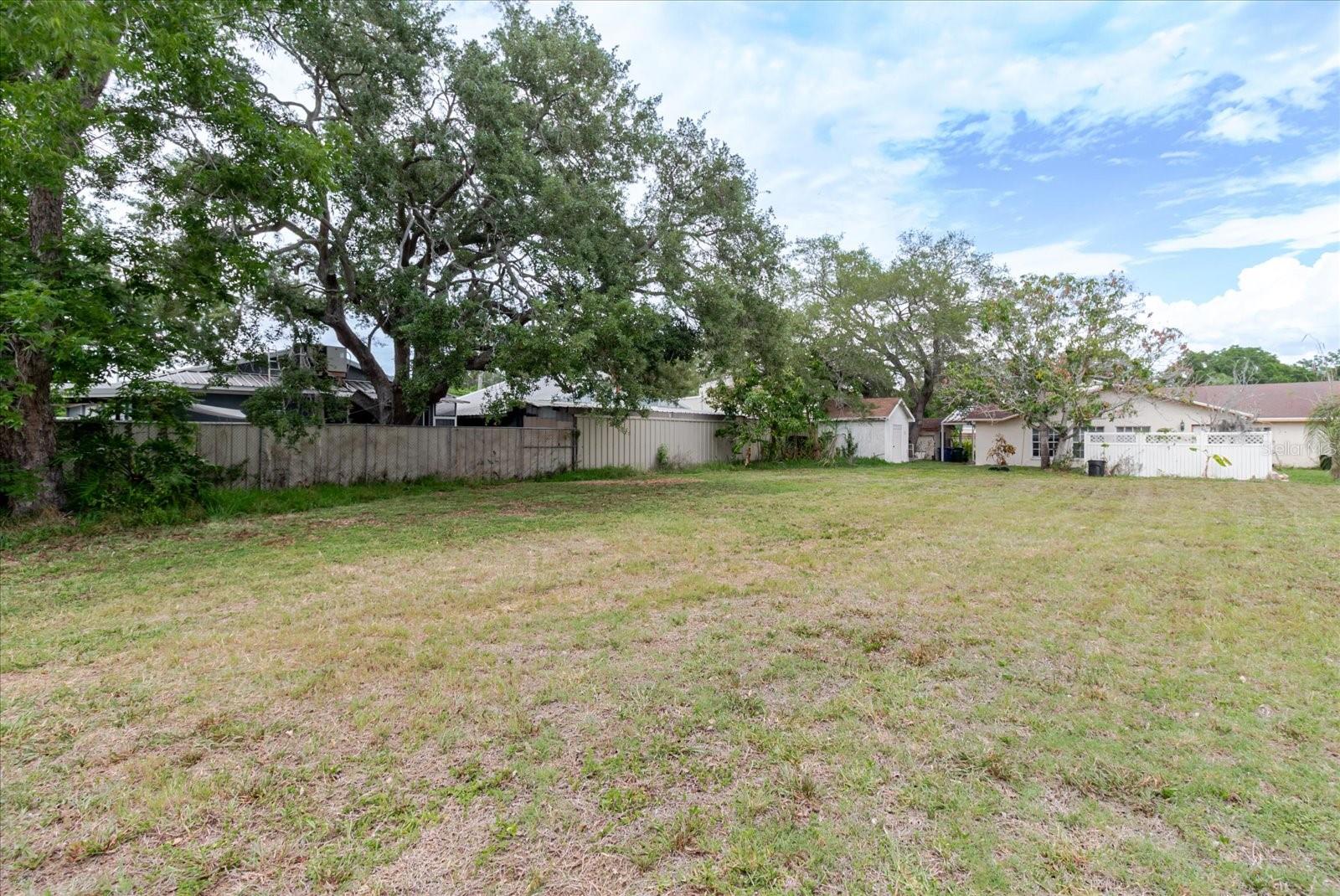 7208 S Sherrill Property Photo 38