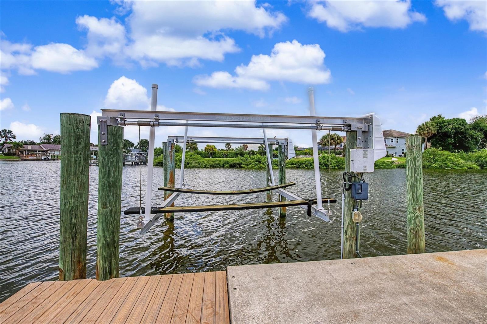 7011 Pelican Island Dr Property Photo 12