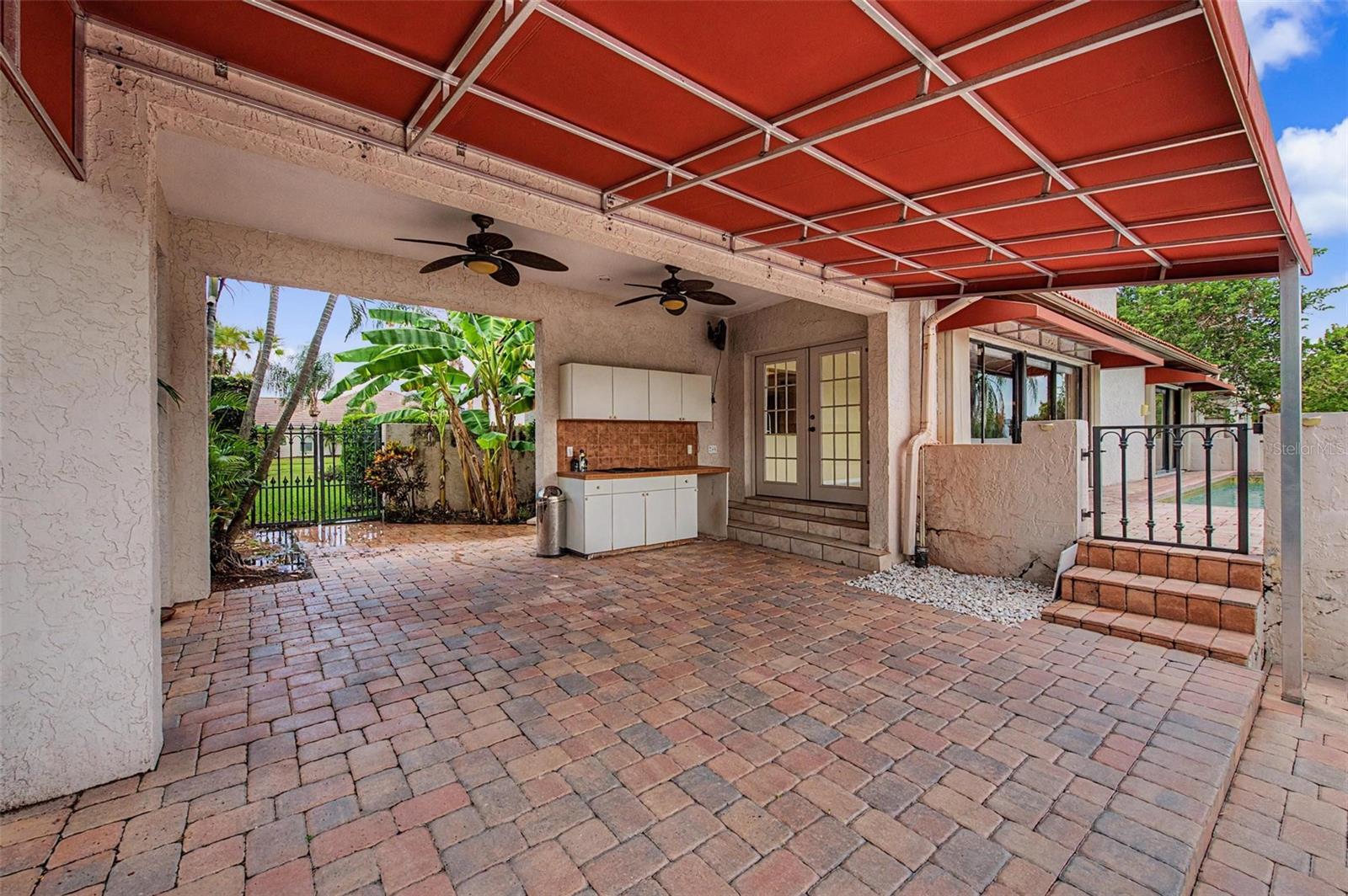 7011 Pelican Island Dr Property Photo 19
