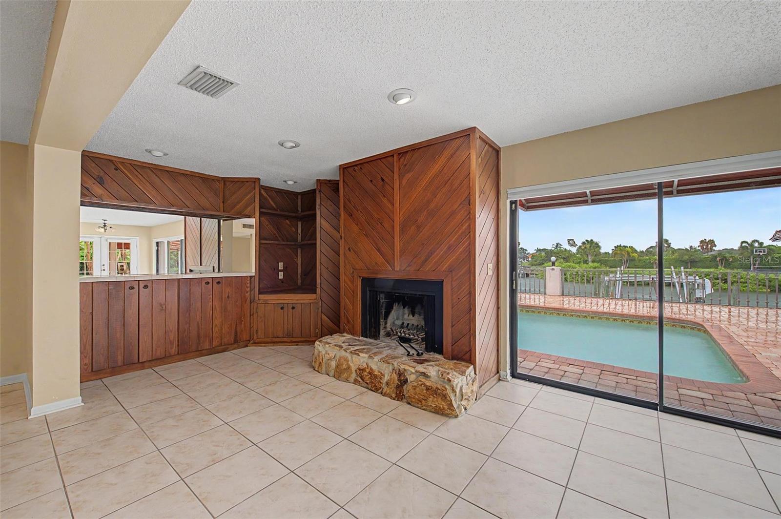 7011 Pelican Island Dr Property Photo 43