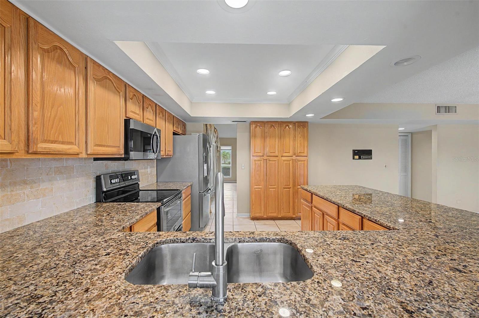 7011 Pelican Island Dr Property Photo 44