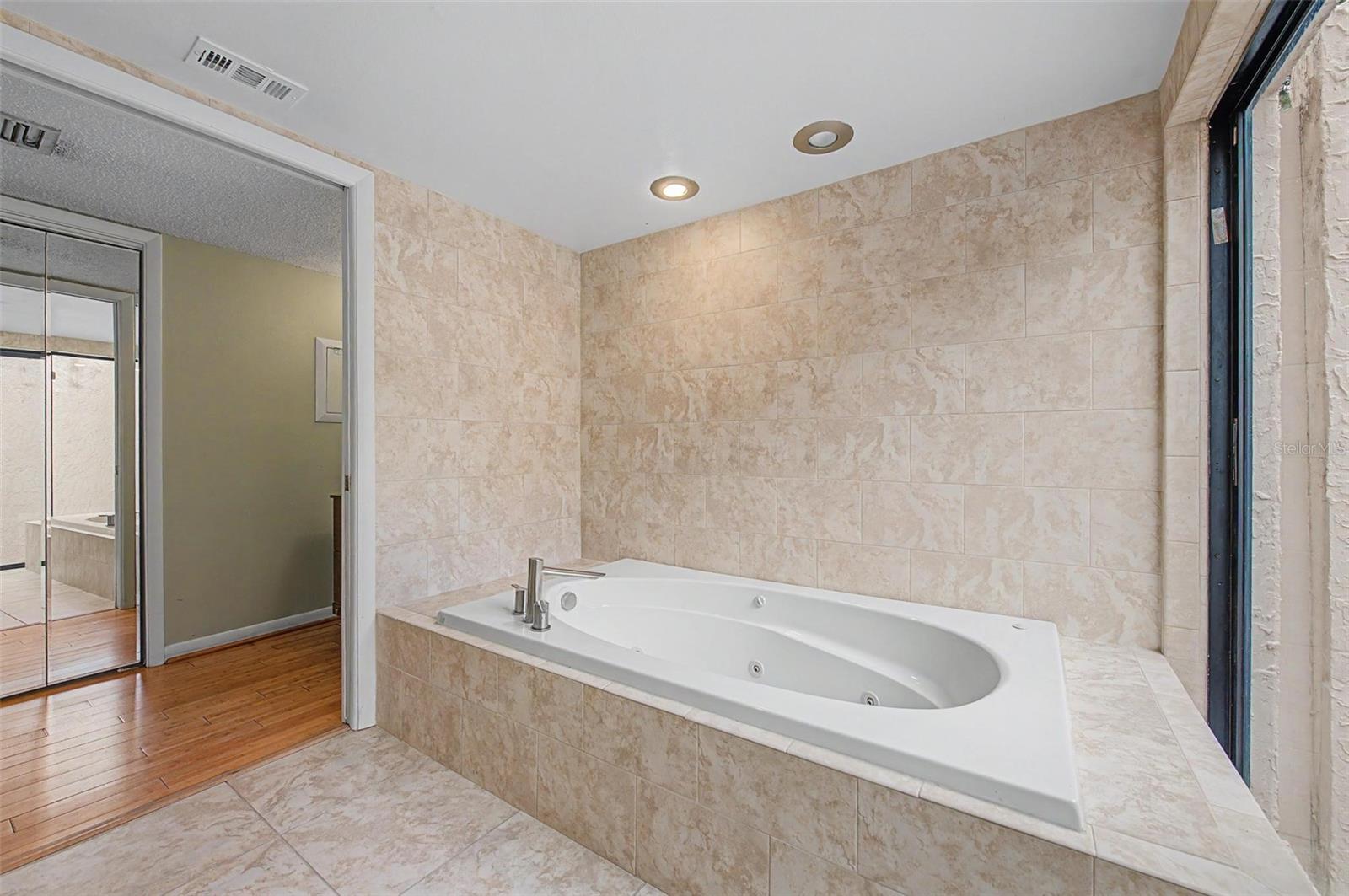 7011 Pelican Island Dr Property Photo 58