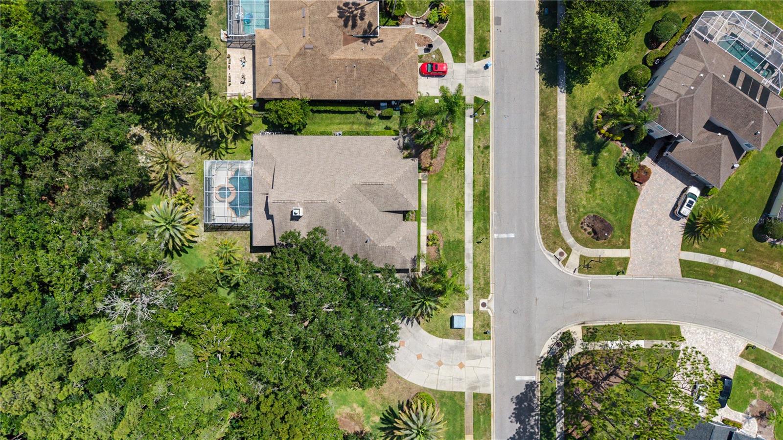 18615 Chemille Dr Property Photo 3