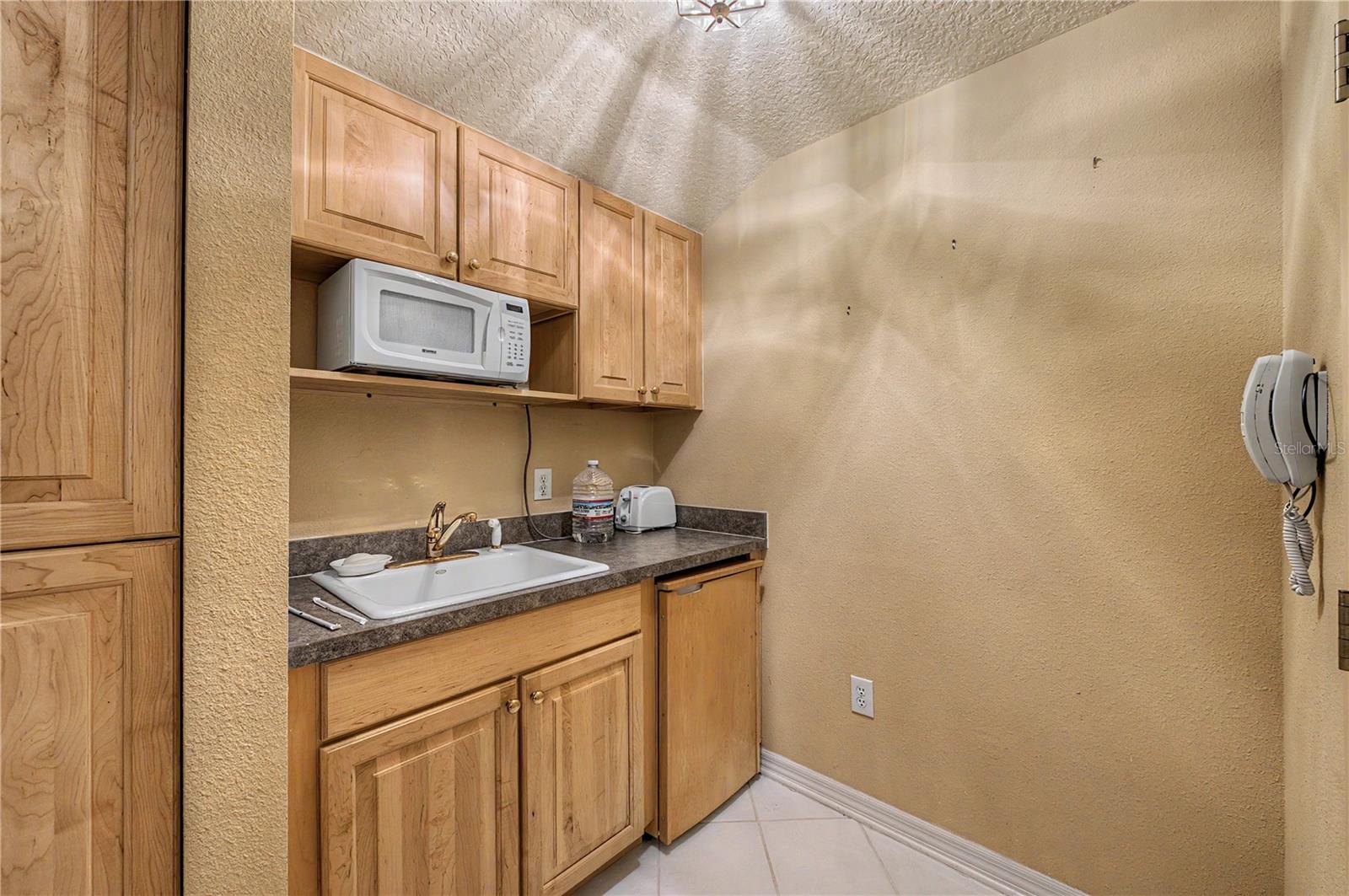 18615 Chemille Dr Property Photo 25