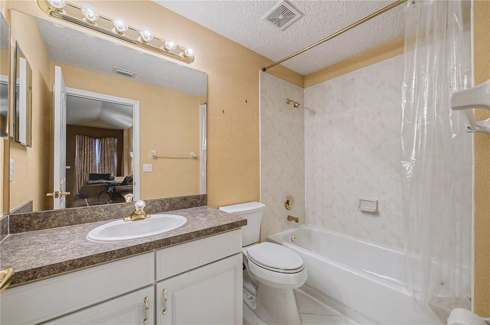 18615 Chemille Dr Property Photo 26