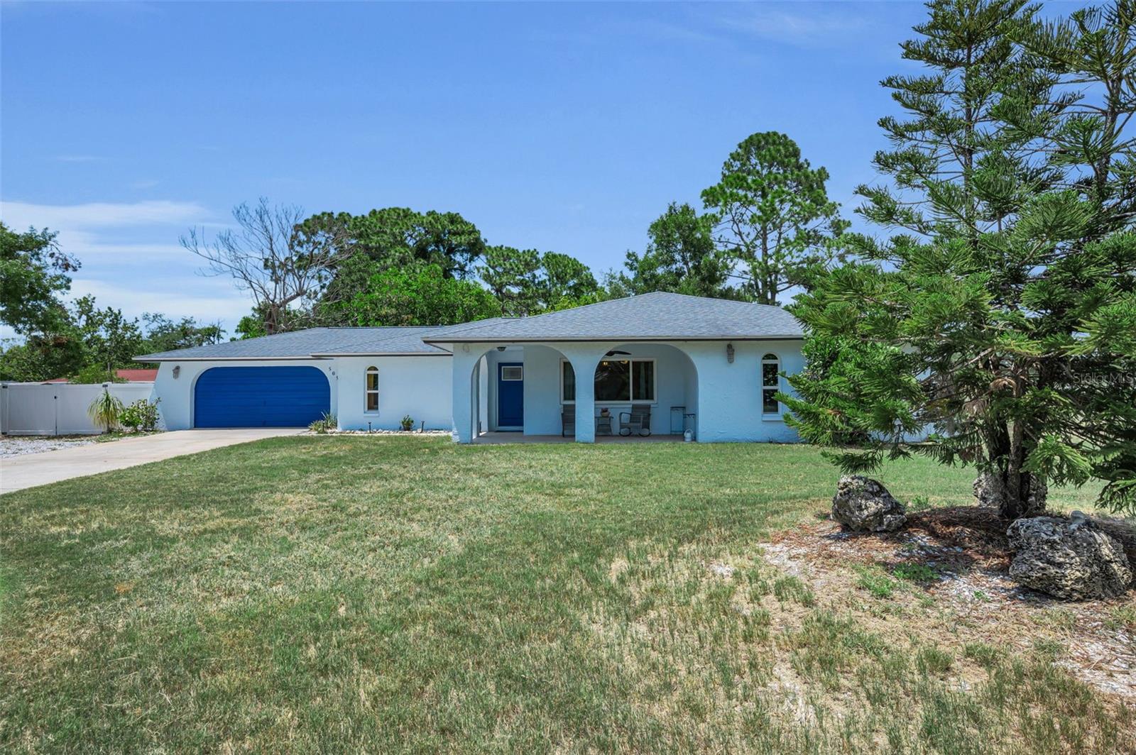 505 Whispering Oak Dr Property Photo 2