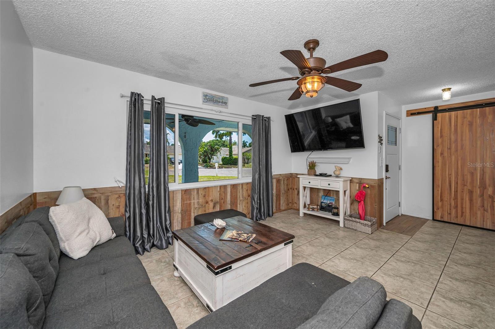 505 Whispering Oak Dr Property Photo 8