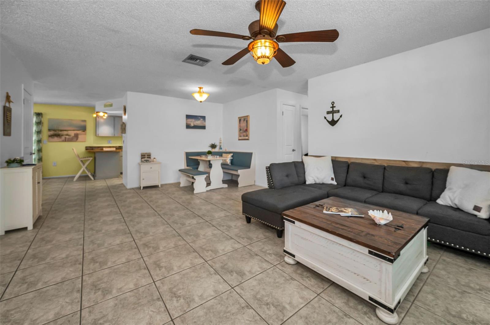 505 Whispering Oak Dr Property Photo 10