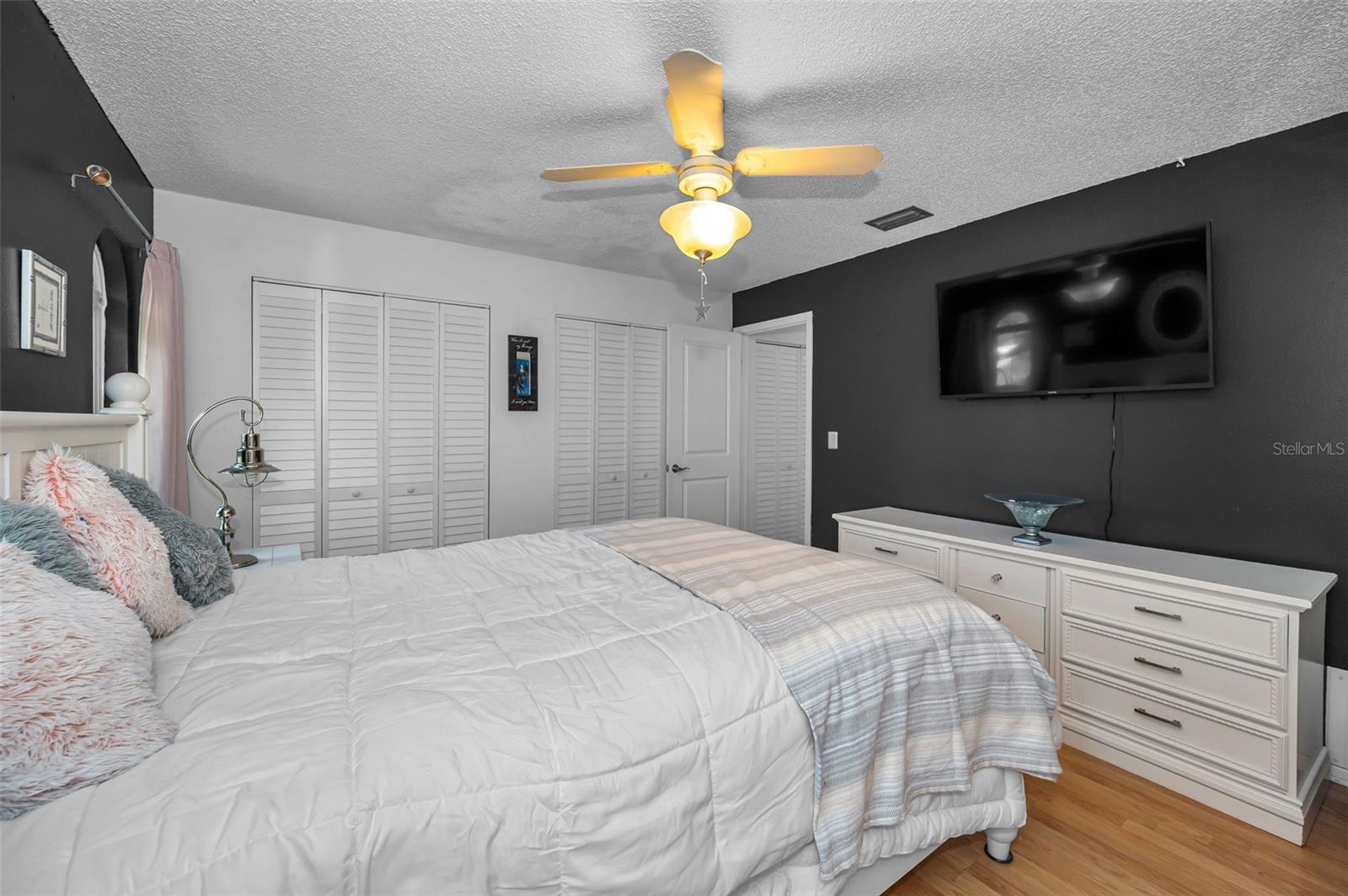 505 Whispering Oak Dr Property Photo 32