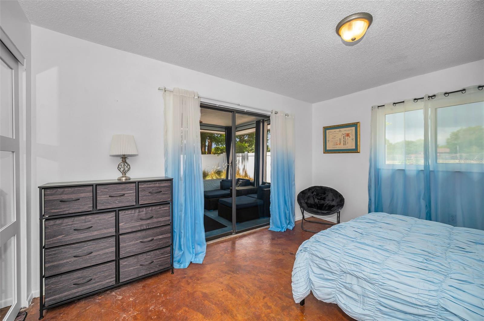 505 Whispering Oak Dr Property Photo 35
