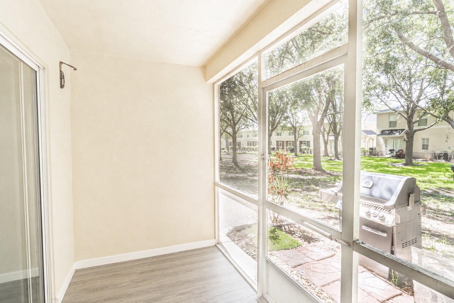 10928 Keys Gate Dr Property Photo 44