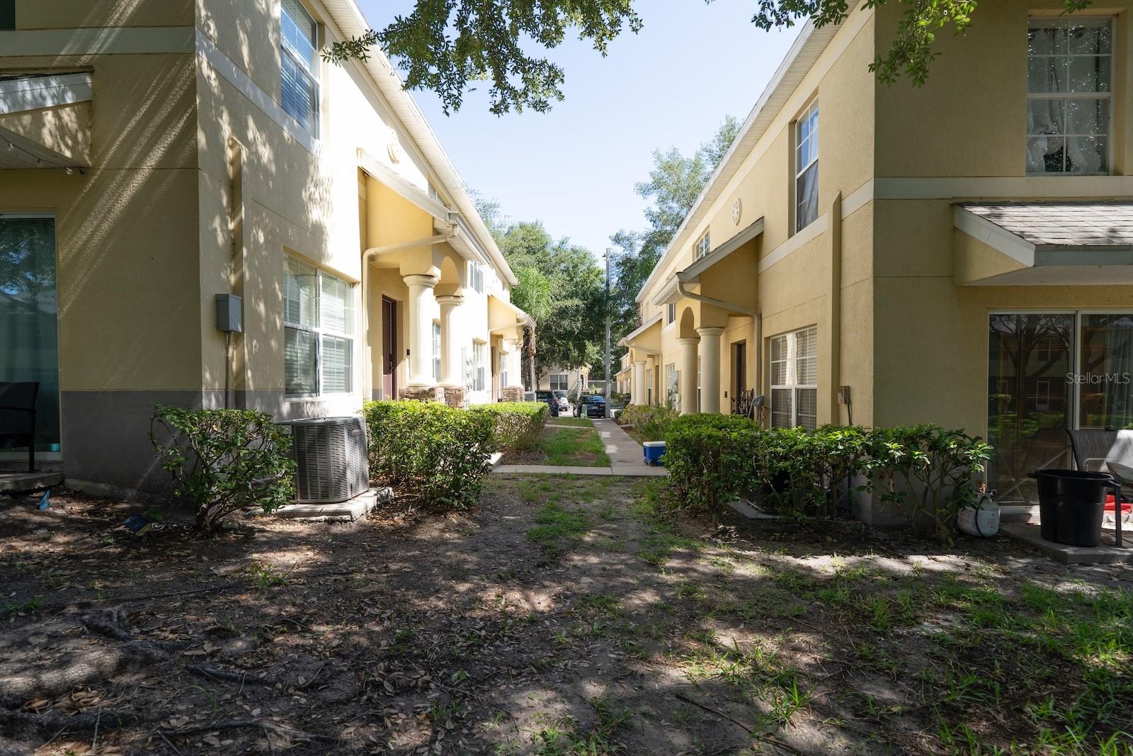 10928 Keys Gate Dr Property Photo 46