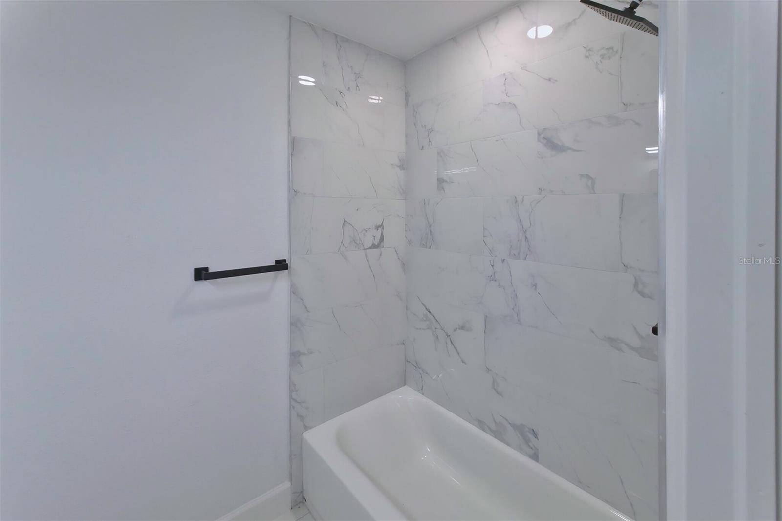 1301 Woodbine St Property Photo 33