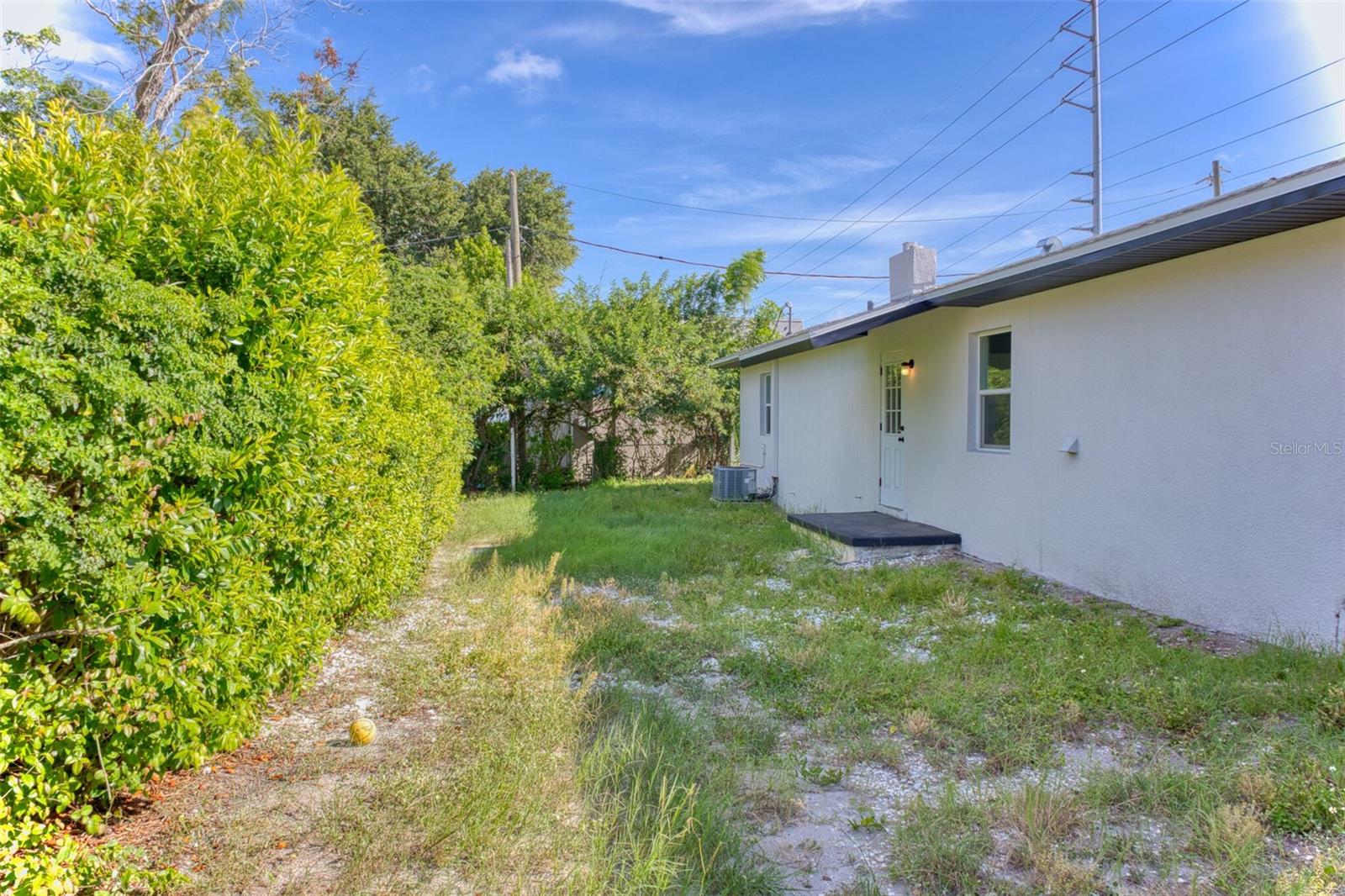 1301 Woodbine St Property Photo 40