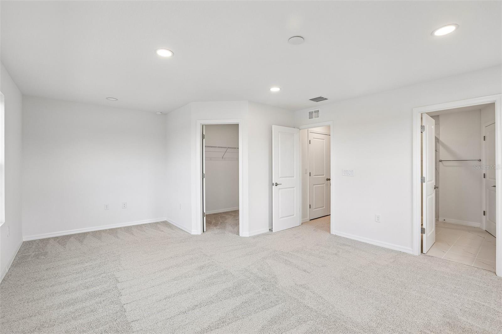 6876 Holcombe Down Dr Property Photo 20