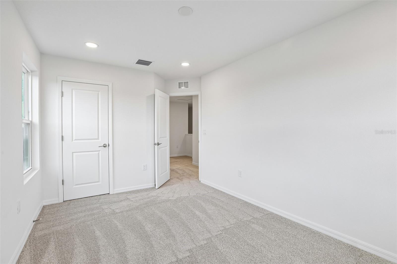 6876 Holcombe Down Dr Property Photo 24