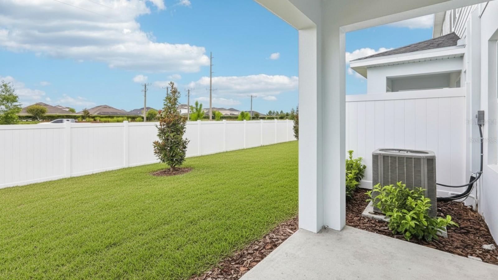 6876 Holcombe Down Dr Property Photo 29