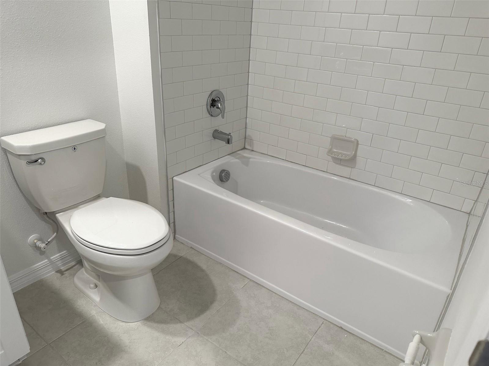 TB8519226 Property Photo 58