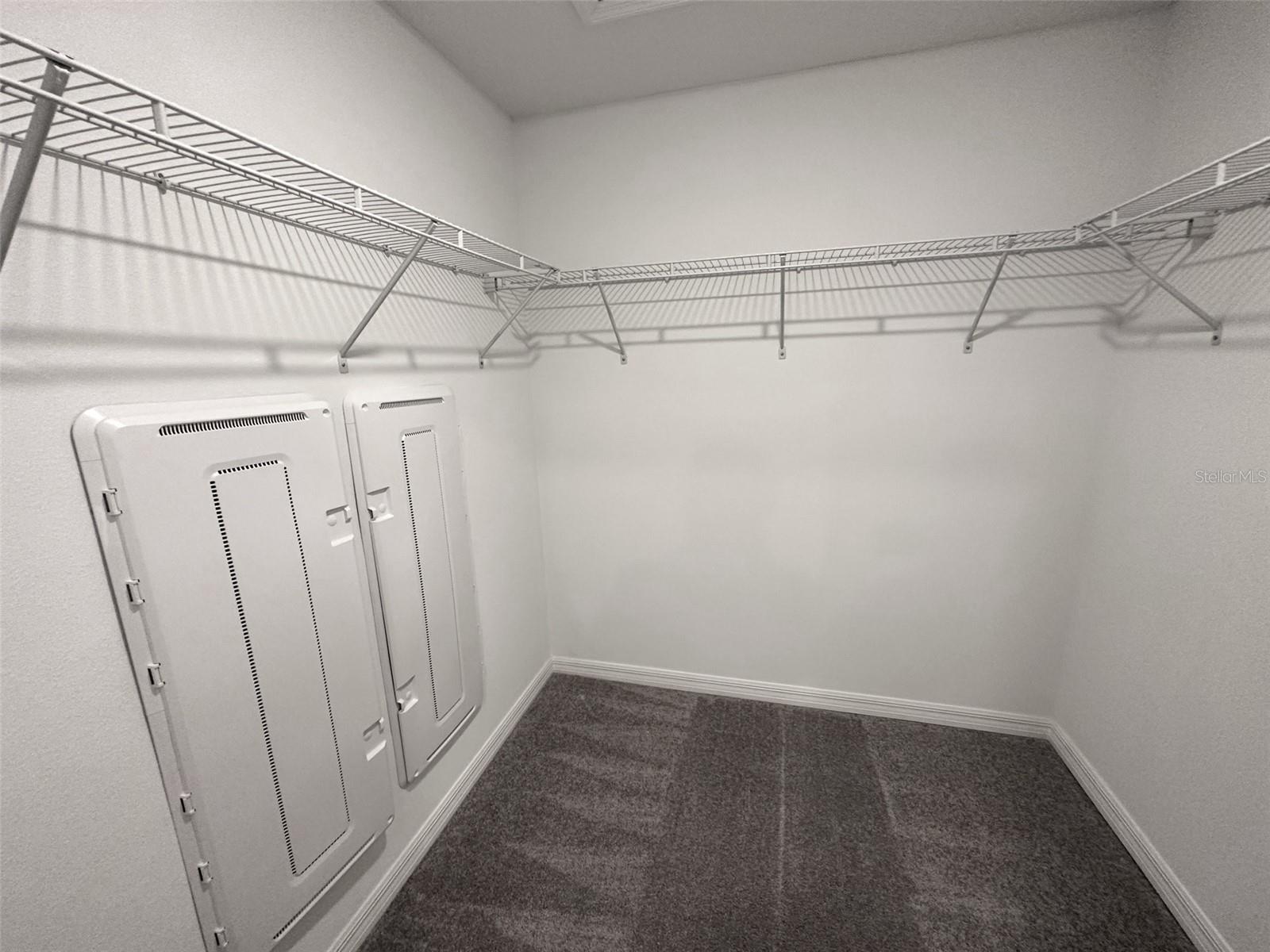 TB8519226 Property Photo 62