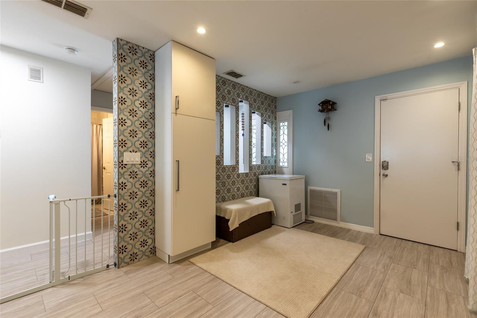 2013 Dover Ct Property Photo 7