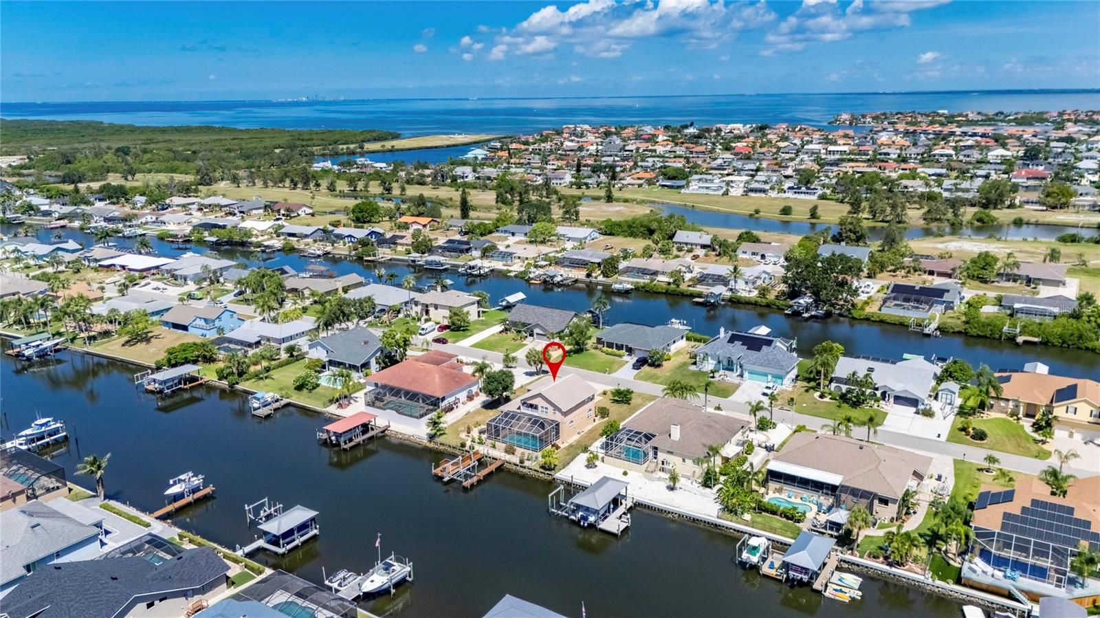 830 Golf Island Dr Property Photo 4