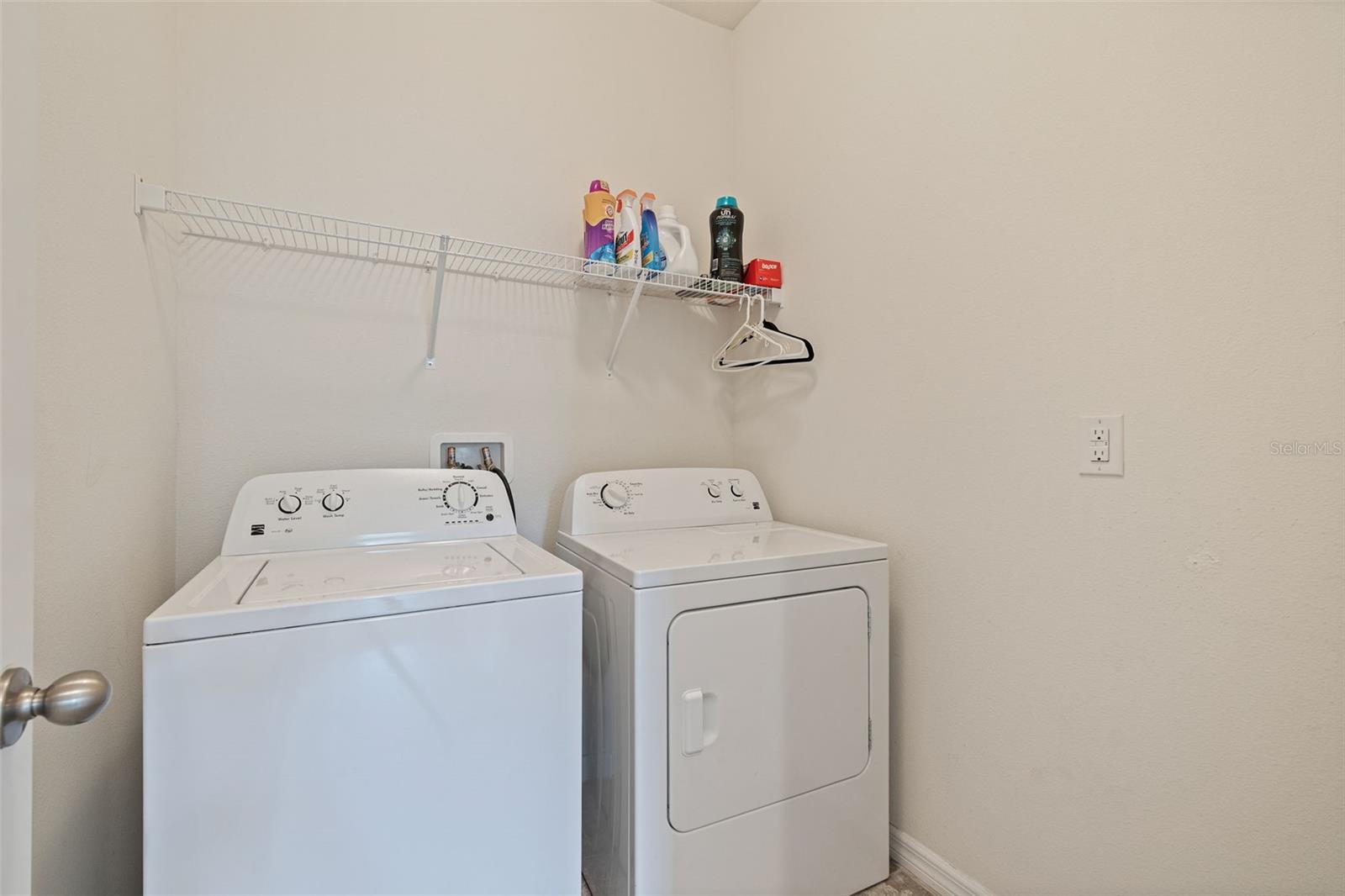 7533 Lantern Park Ave Property Photo 21