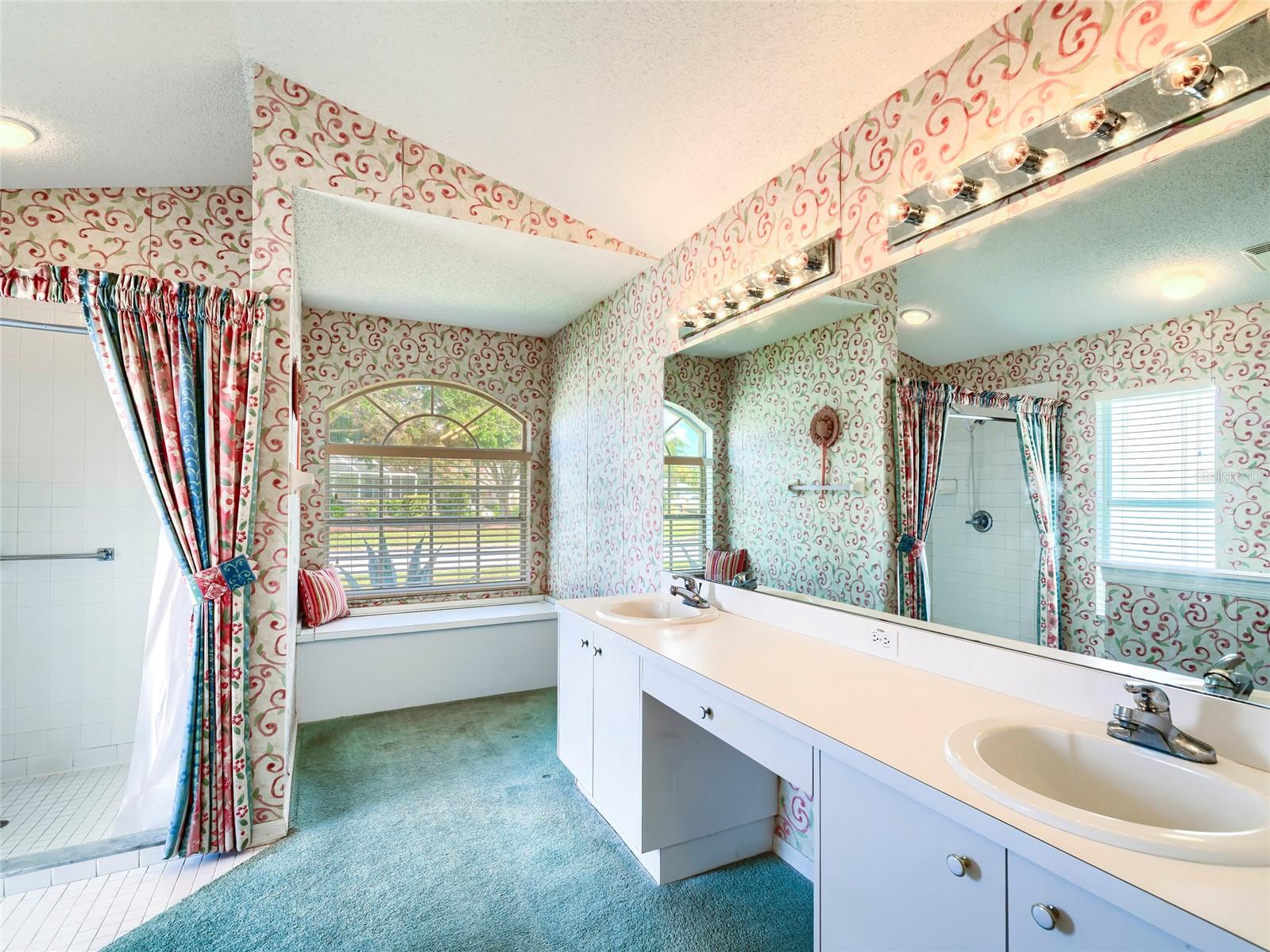 11228 Windrush Cir Property Photo 32