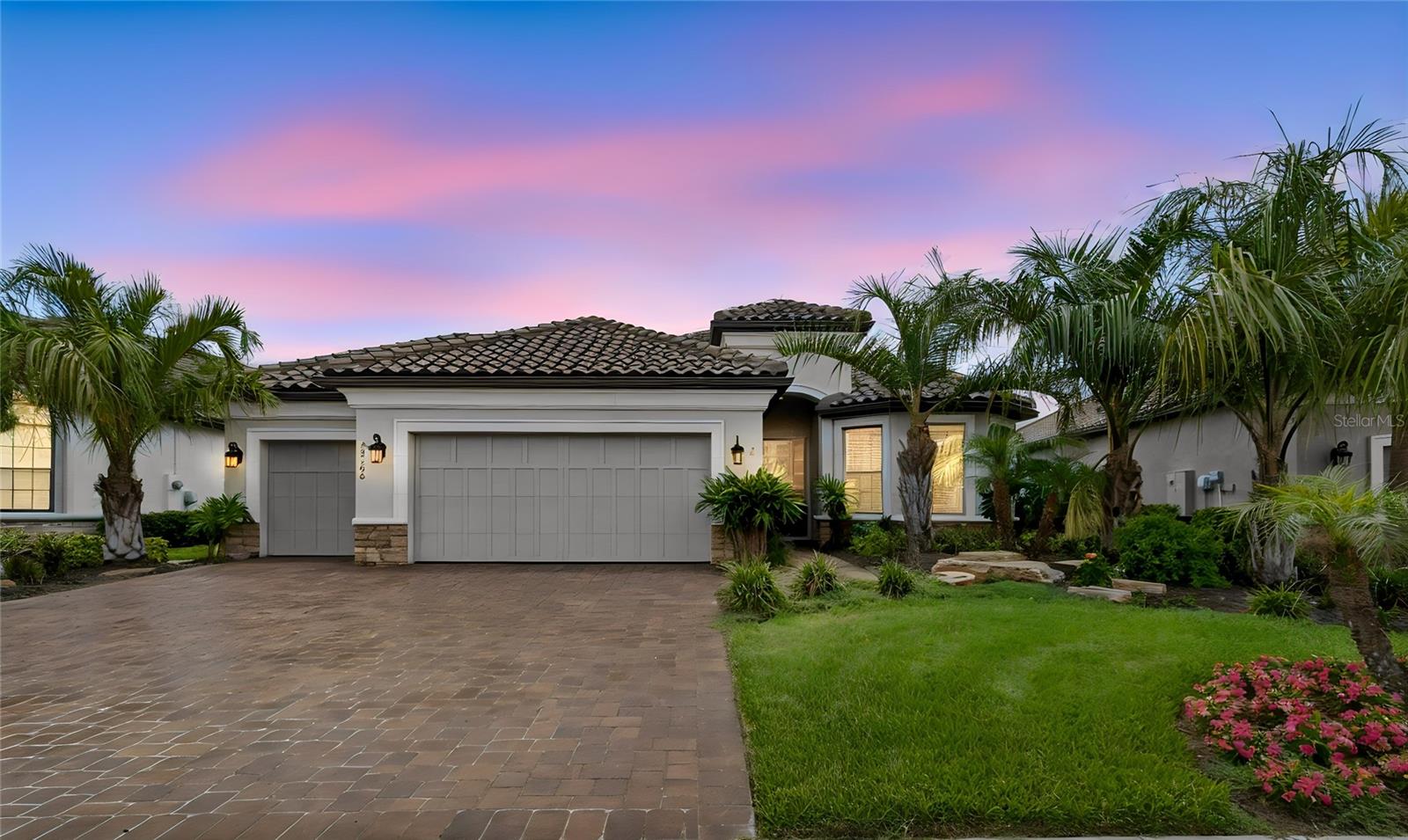 29306 Ginnetto Dr Property Photo 1