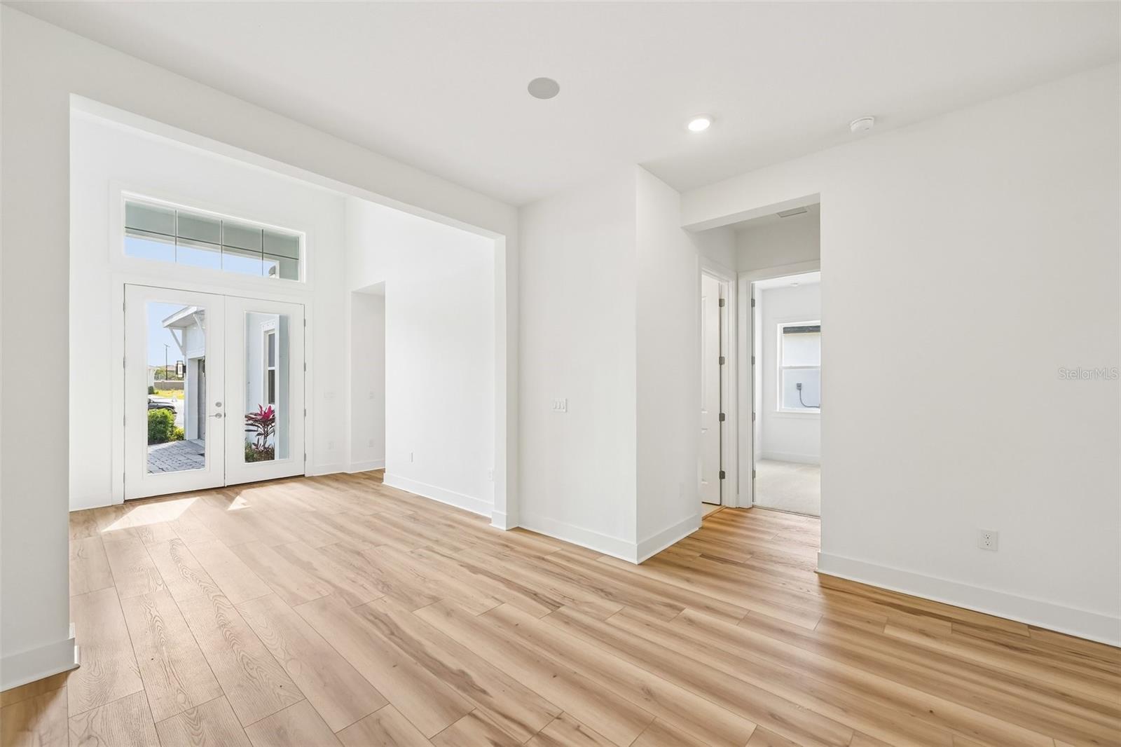 12231 White Blossom Ct Property Photo 3