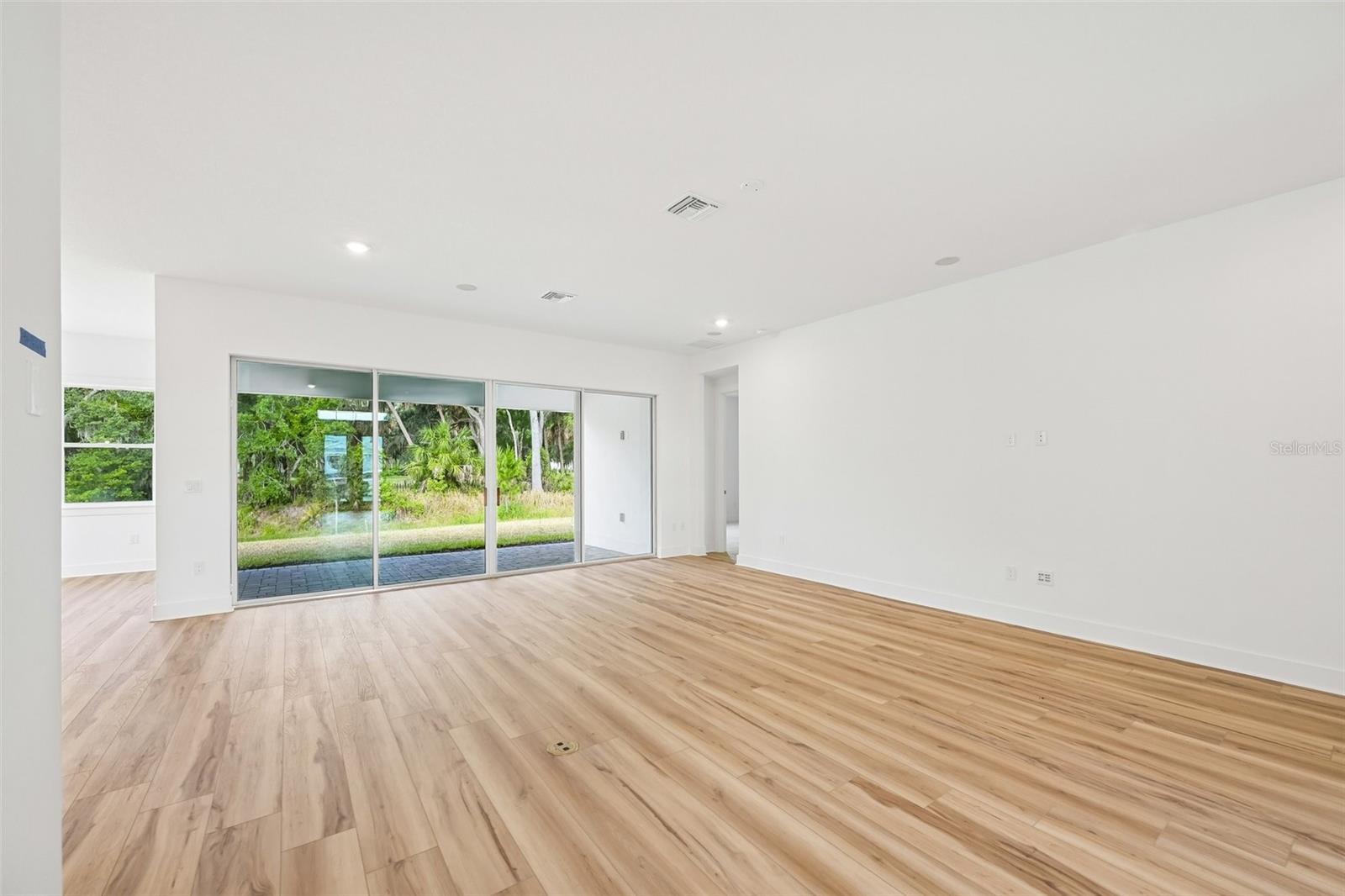 12231 White Blossom Ct Property Photo 4