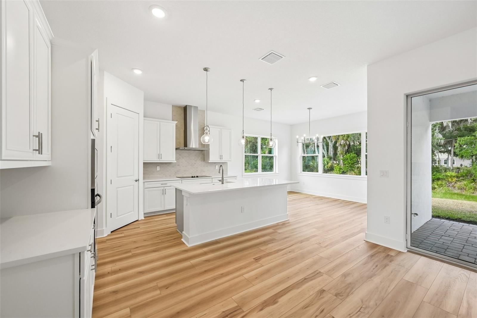 12231 White Blossom Ct Property Photo 10