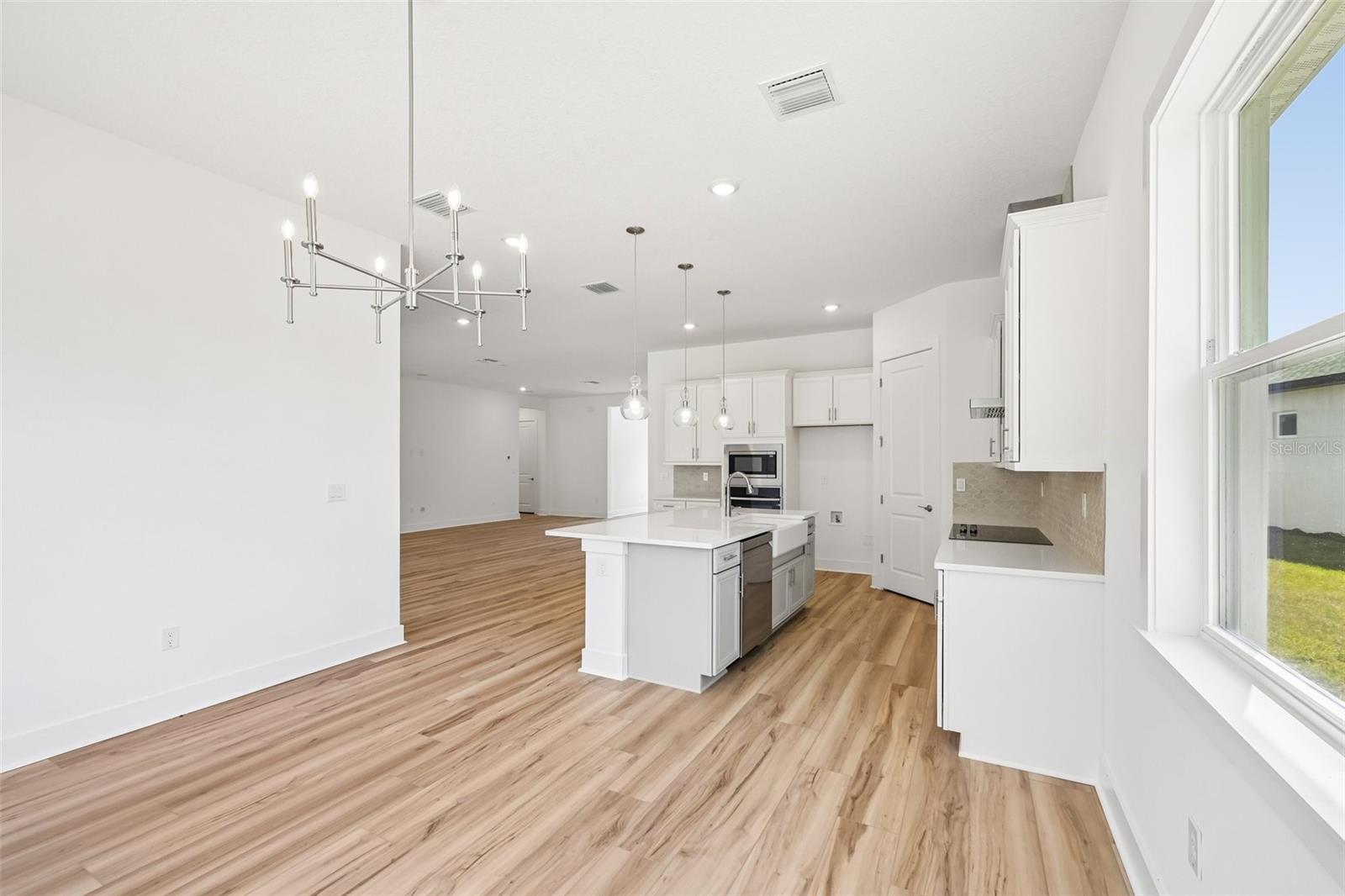 12231 White Blossom Ct Property Photo 12