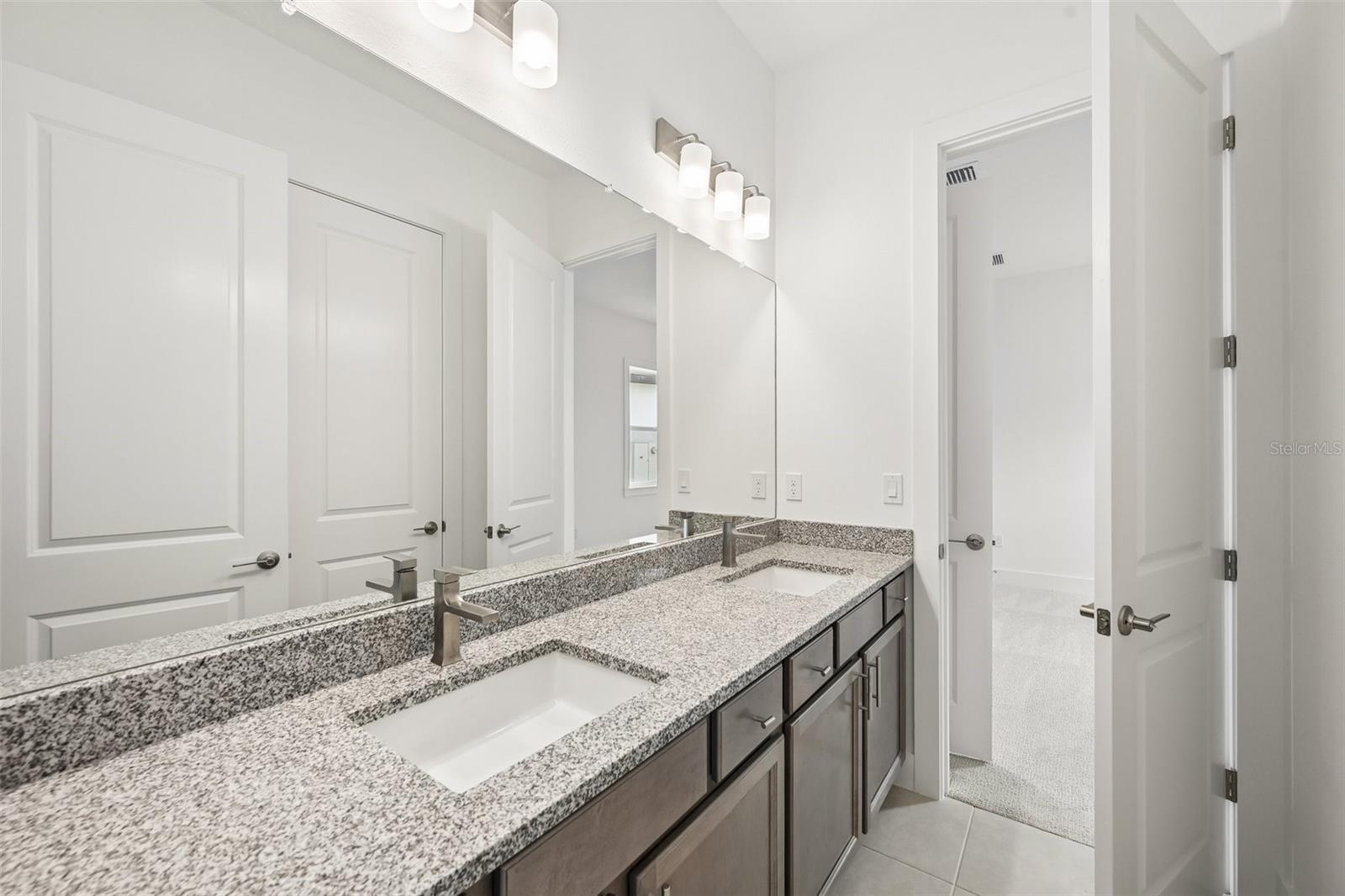 12231 White Blossom Ct Property Photo 34
