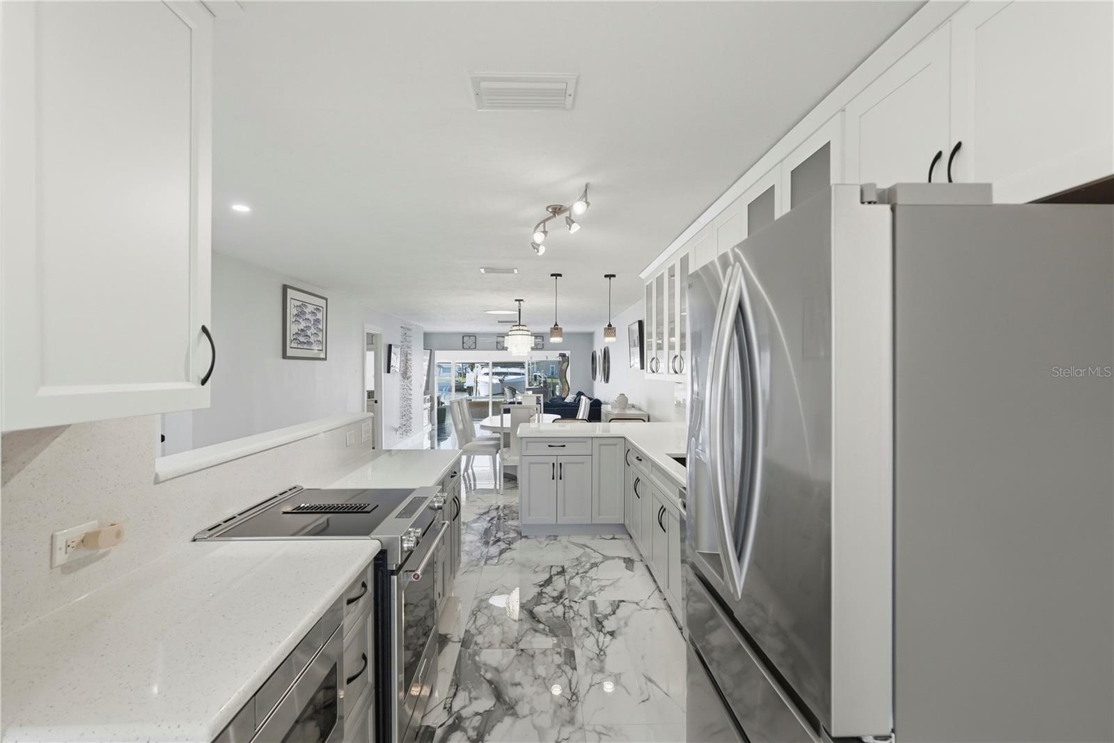 573 Boca Ciega Point Blvd N Property Photo 15