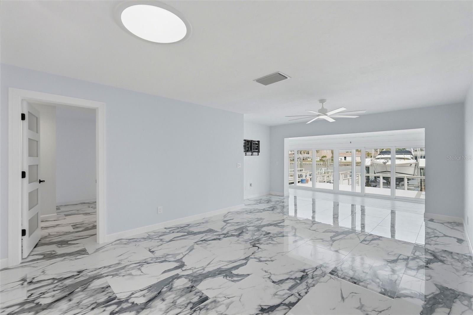 573 Boca Ciega Point Blvd N Property Photo 21